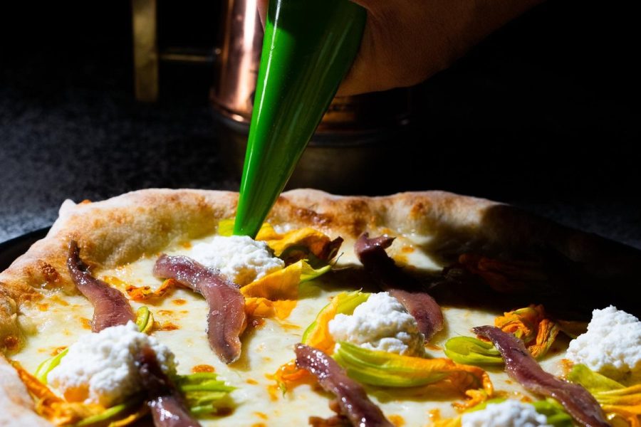 Pizza con fiori di zucca del Ristorante Filo d'Olio, Perugia